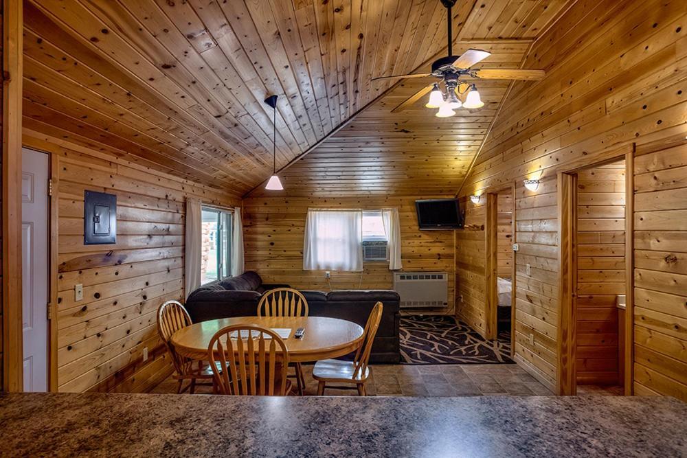 Big River Escape Riverside Cabins Buffalo City Екстериор снимка